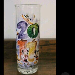Official Walt Disney World 2011 4" Tall Shot  Glass Shooter